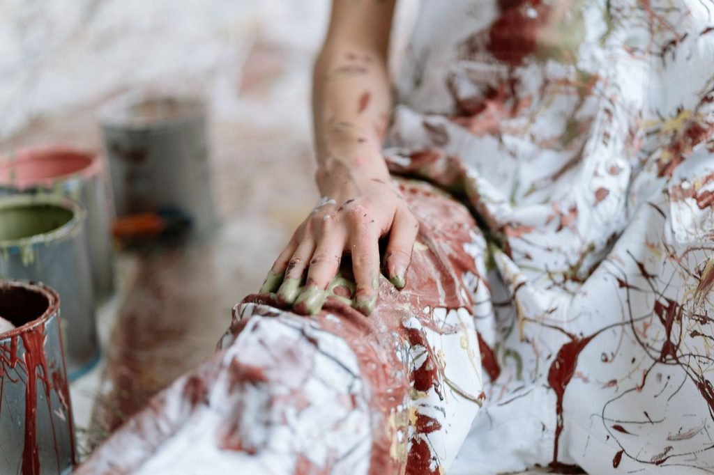 how to remove paint from fabric